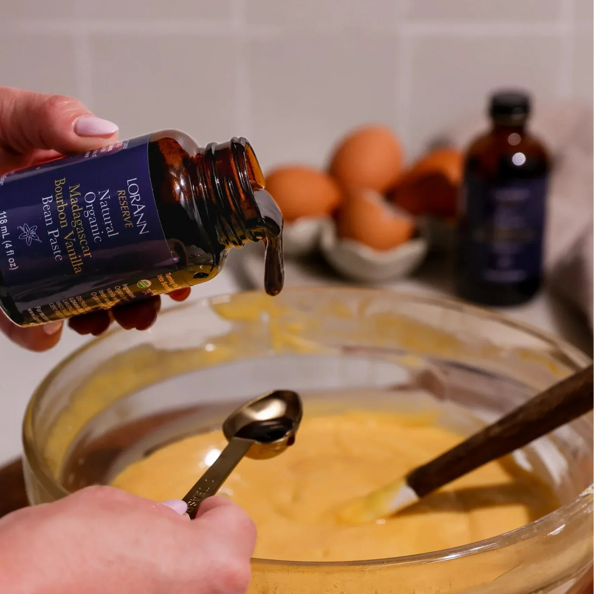 Reserve Pure Organic Vanilla Bean Paste Lorann