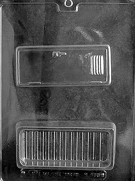 Pour Locker Plastic Chocolate Mold M183